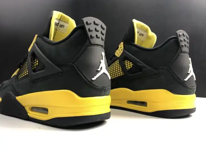 Chep Onekick Thunder Jordan Air 308497-008 4 Retro 0422